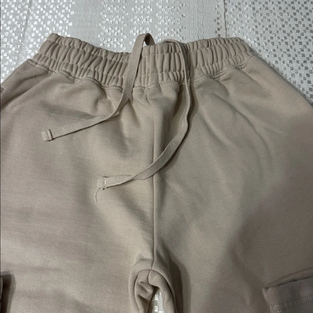 Hours Joggers - Picture 2 of 11